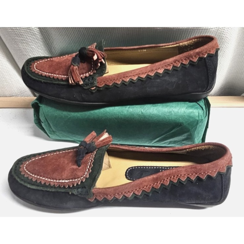 VANELI style in Italy suede tassels‎ driving loafers woman Sz 7.5Narrow